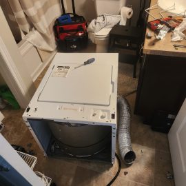 我们的滚筒式干衣机提供技术维修服务